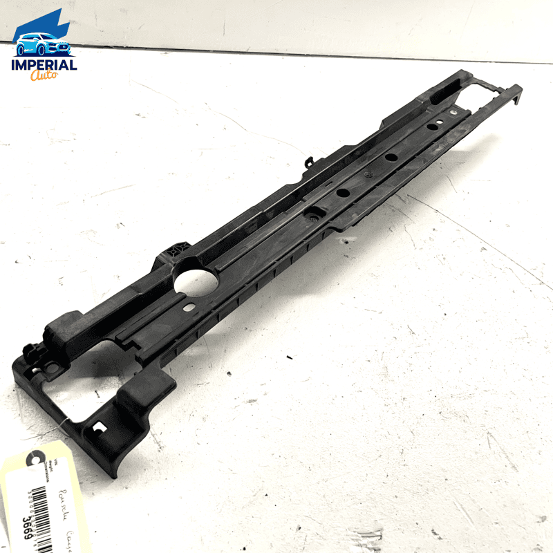 2011-17 PORSCHE CAYENNE REAR LEFT SIDE TRUNK FLOOR RAIL SUPPORT  FLOOR RAIL 2011-17 PORSCHE CAYENNE REAR LEFT SIDE TRUNK FLOOR RAIL SUPPORT  FLOOR RAIL