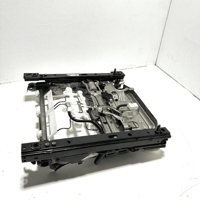 2018-2022 TOYOTA CAMRY FRONT LEFT DRIVER SIDE SEAT TRACK LOWER FRAME OEM