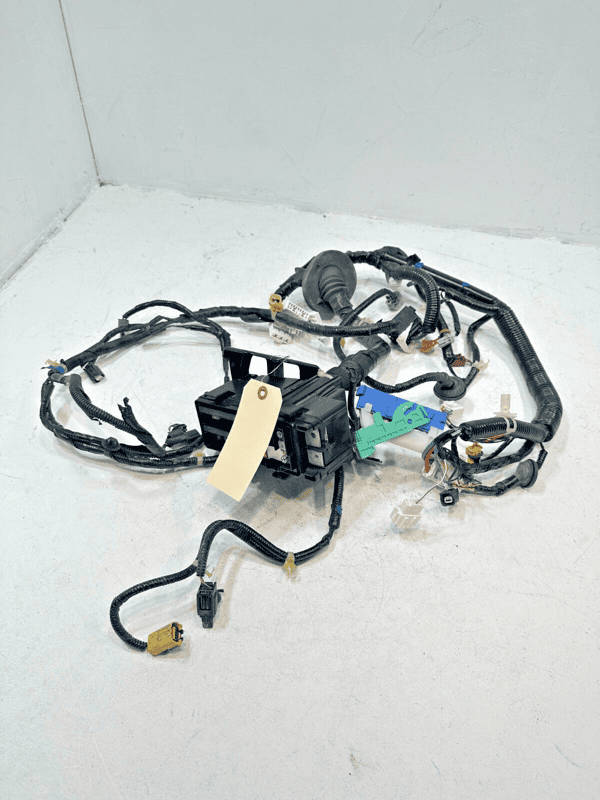 ACURA MDX 3.5L FWD ENGINE ROOM DRIVER SIDE WIRE HARNESS & FUSE BOX OEM 2017-2018