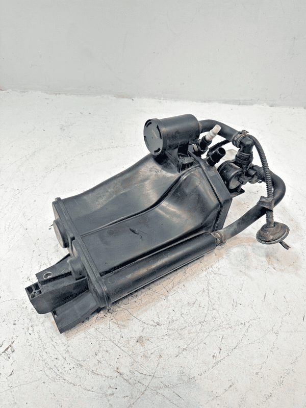 2018 - 2021 VOLKSWAGEN ATLAS 3.6L FUEL VAPOR EVAPORATOR CHARCOAL CANISTER OEM