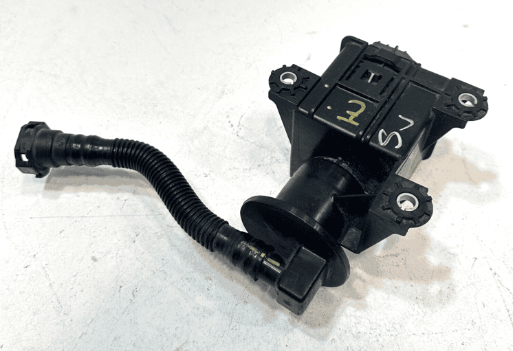 18-24 TOYOTA CAMRY VALVE FUEL VAPOR CANISTER FILTER & LEAK DETECTION PUMP OEM