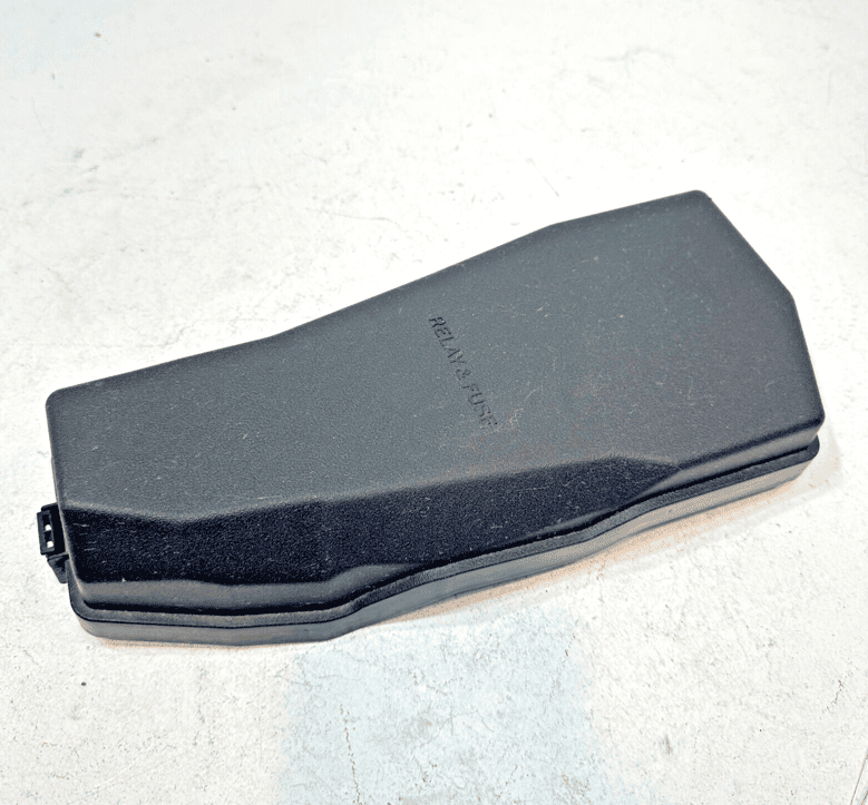 Fuse Relay Block Box Cover Upper Lid Toyota Camry 2018 2.5L OEM