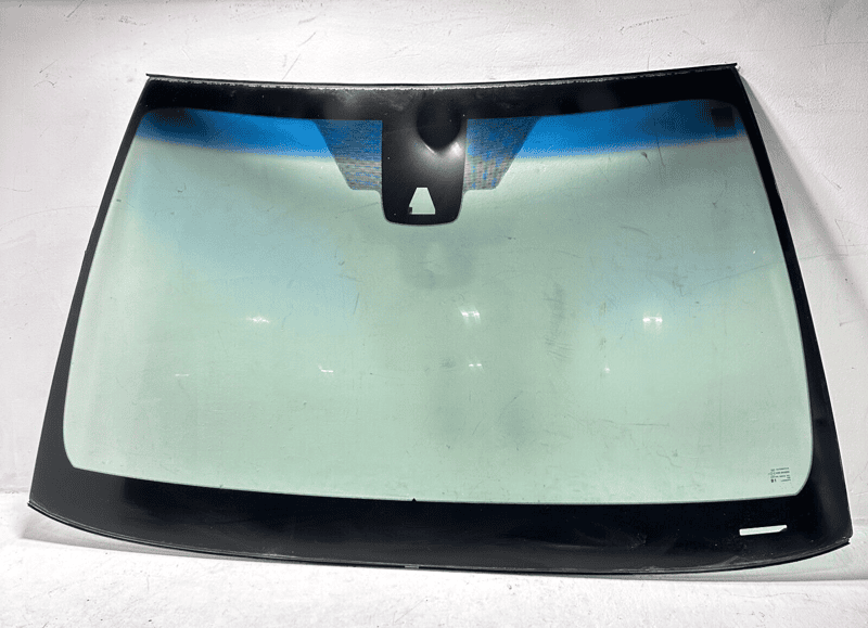 2018 TOYOTA CAMRY XSE FRONT WINDSHIELD WINDOW HEATED GLASS OEM