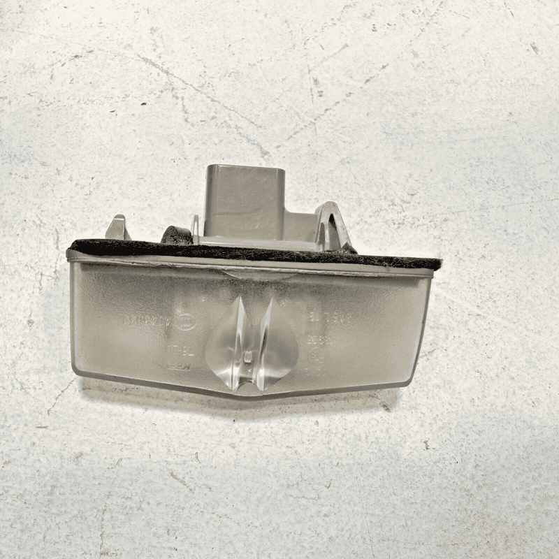 LEXUS NX300 NX300H REAR LEFT OR RIGHT SIDE LICENSE PLATE LIGHT LAMP OEM 2015-21