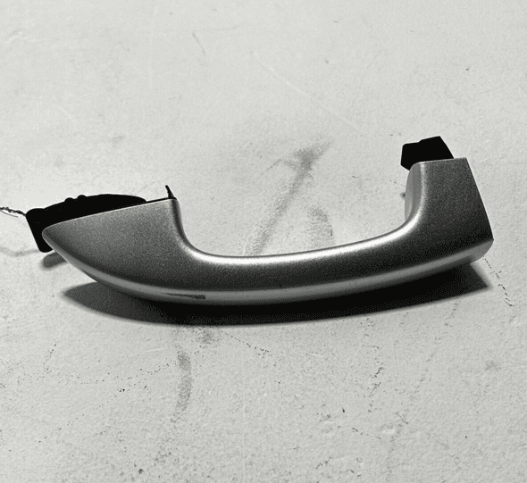 2012-2018 VOLKSWAGEN PASSAT S FRONT LEFT DRIVER DOOR HANDLE OEM