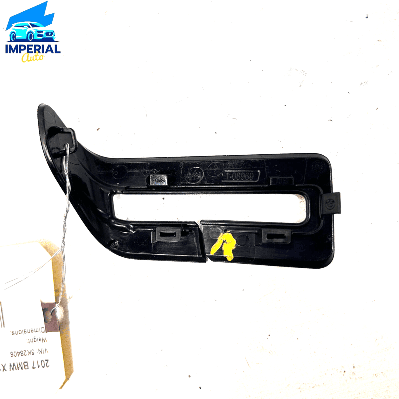 16-20 BMW X1 F48 REAR RIGHT PASSENGER SIDE SEAT BELT COVER OUTLET UPPER OEM