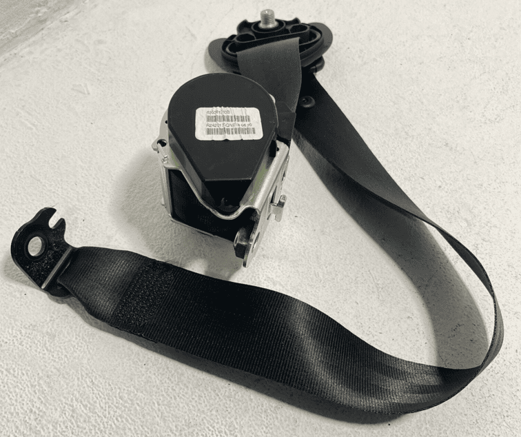 2018-2024 Volkswagen Atlas Third Row Seat Belt Retractor Rear Right Side OEM
