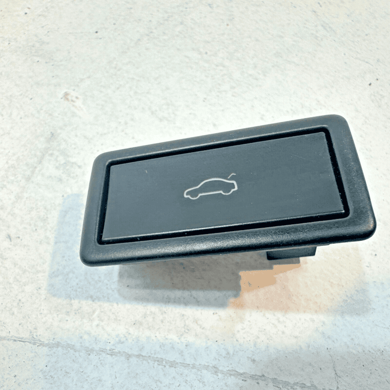 2018-2022 VOLKSWAGEN ATLAS VW INTERIOR LIFTGATE SWITCH TRUNK OPEN BUTTON OEM