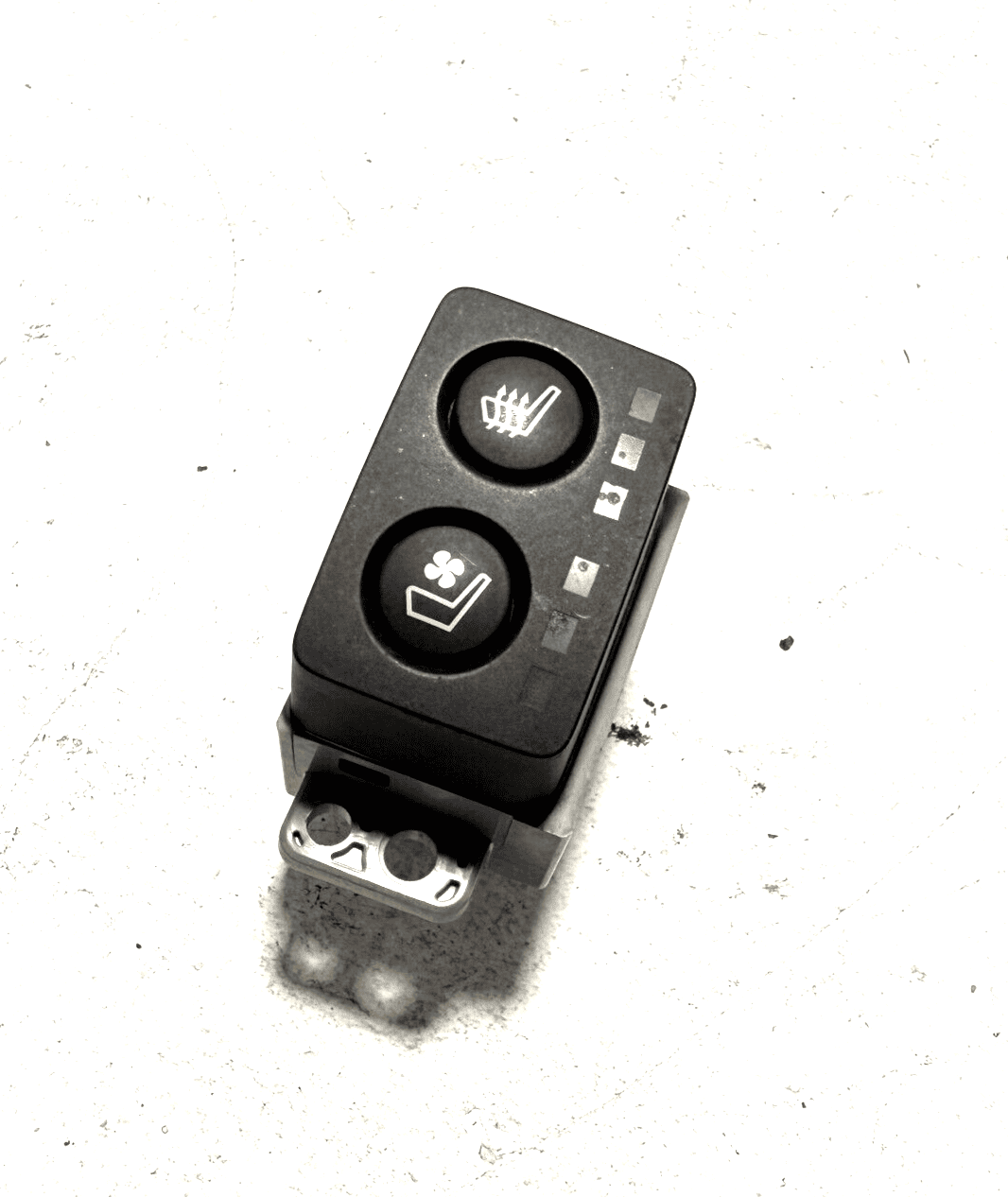 2016-2018 Honda Pilot Dash Right Passenger Side Seat Heater Switch OEM