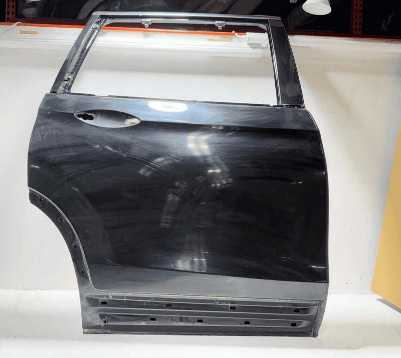 Honda Pilot Passport Rear Passenger Door Shell W/ Sunshade 2016-2022 OEM NH731P