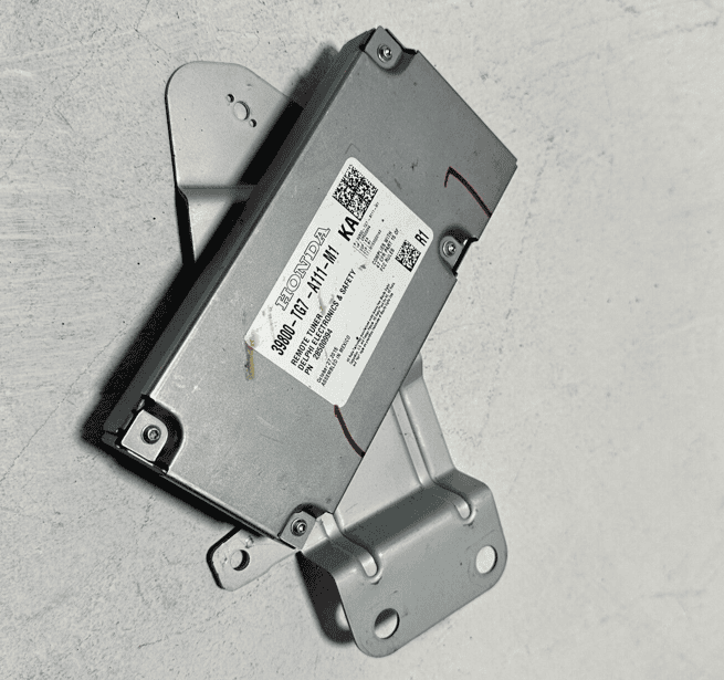 2016 Honda Pilot Elite Satellite Tuner Remote Control Module Unit OEM