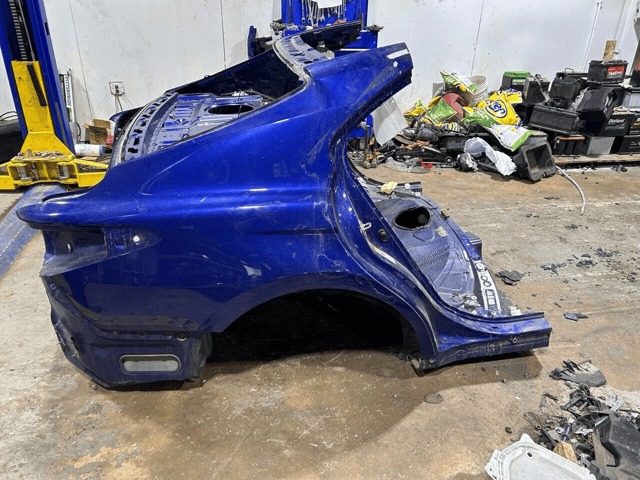 TOYOTA CAMRY REAR PASSENGER RH SIDE CLIP BODY QUARTER PANEL 2018 - 2024 OEM 8W7