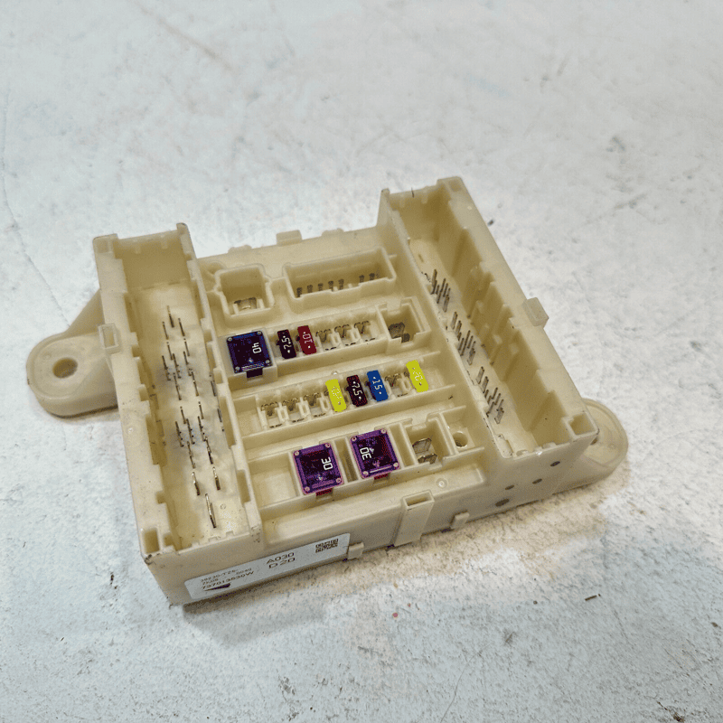 ACURA MDX 3.5L FWD REAR FUSE RELAY JUNCTION BOX BLOCK OEM 2017 - 2020