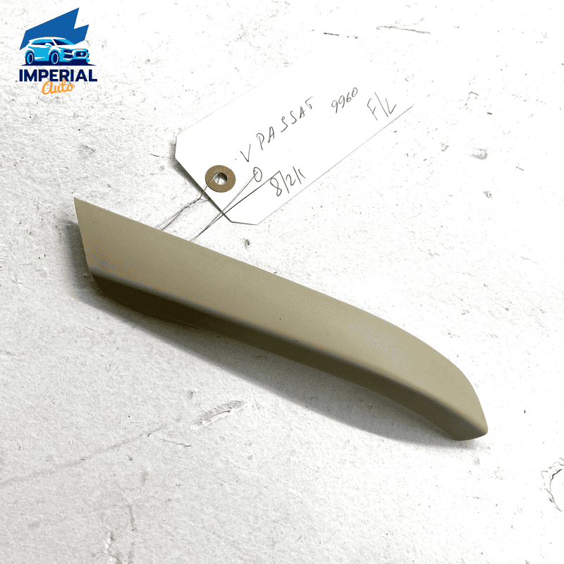 2012-2015 Volkswagen Passat Front Left Interior Door Panel Handle Cover OEM