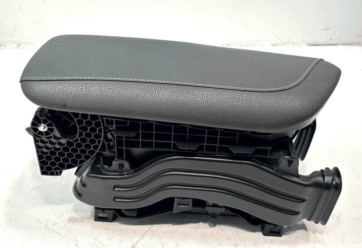 Toyota Camry XSE 18-24 Center Console Armrest Storage Compartment Box OEM Black