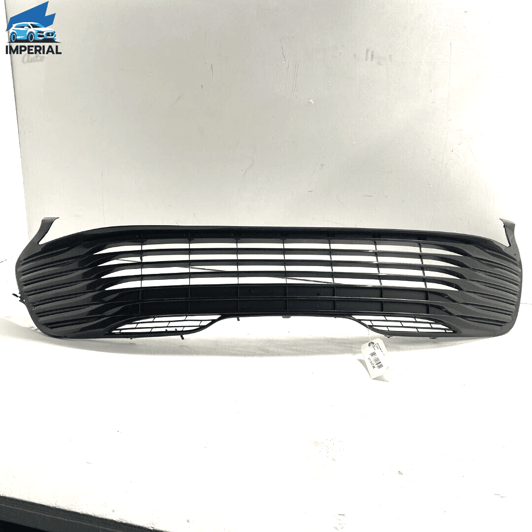 2018-2021 Toyota Camry L LE Front Bumper Lower Grille Mesh Gloss OEM 2018-2021 Toyota Camry L LE Front Bumper Lower Grille Mesh Gloss OEM