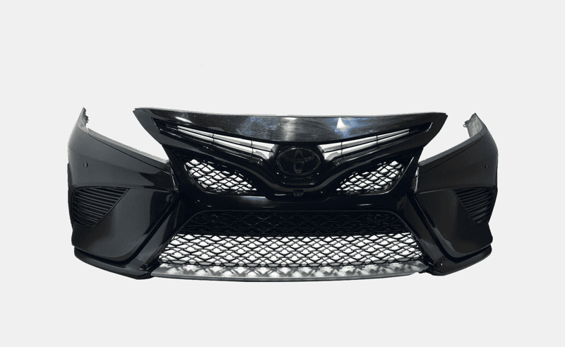 2018-2020 TOYOTA CAMRY XSE FRONT BUMPER COVER W/CAMERA & PARKING SENSORS 218 OEM