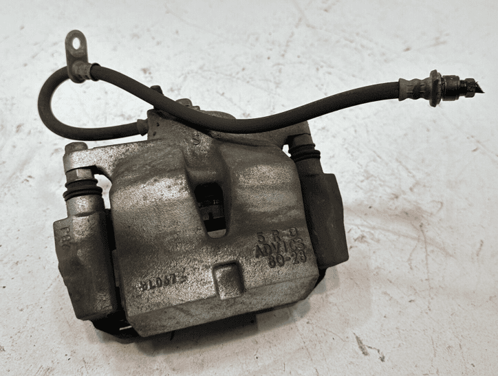 TOYOTA CAMRY XSE 2018-2024 FRONT RIGHT PASSENGER SIDE BRAKE CALIPER OEM