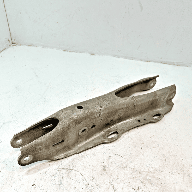 Rear Right Suspension Lower Control Arm Mercedes W222 S550 2014-2017 OEM