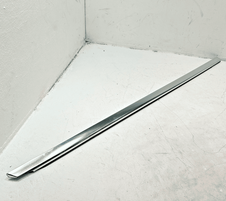 Right Pass Front Door Window Belt Molding Trim Mercedes W222 S550 2014-2017 OEM