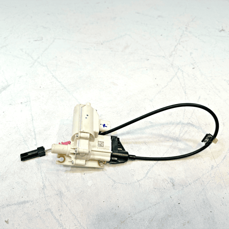 Front Right Lock Latch Actuator Motor Mercedes W222 S550 2014-2017 OEM
