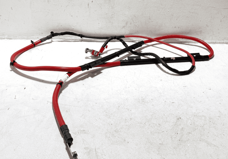 2014-2017 Mercedes-Benz S 550 Positive Cable Line to Pre-Fuse Box OEM 2014-2017 Mercedes-Benz S 550 Positive Cable Line to Pre-Fuse Box OEM