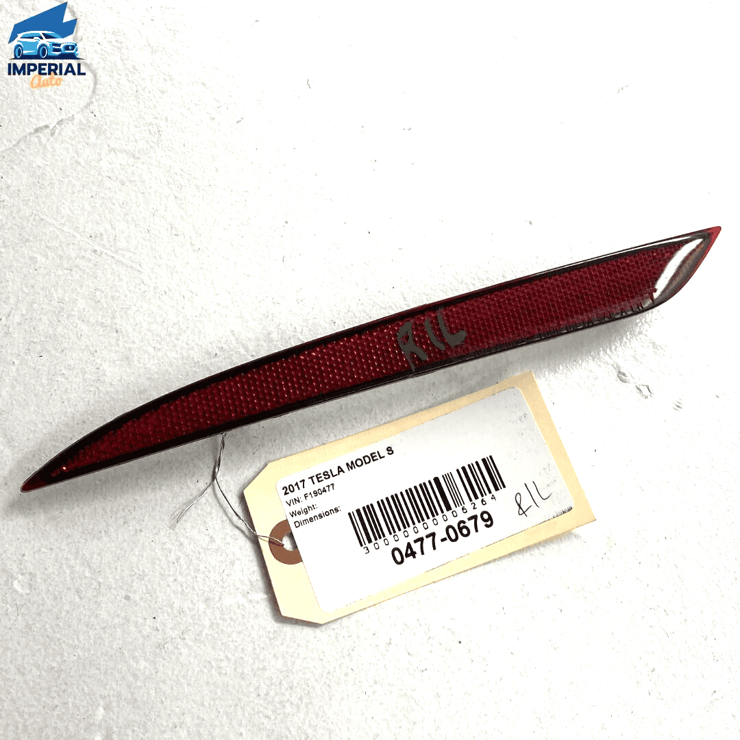 12-20 Tesla Model S Rear Bumper Left Driver Side Signal Lamp Light Reflecto