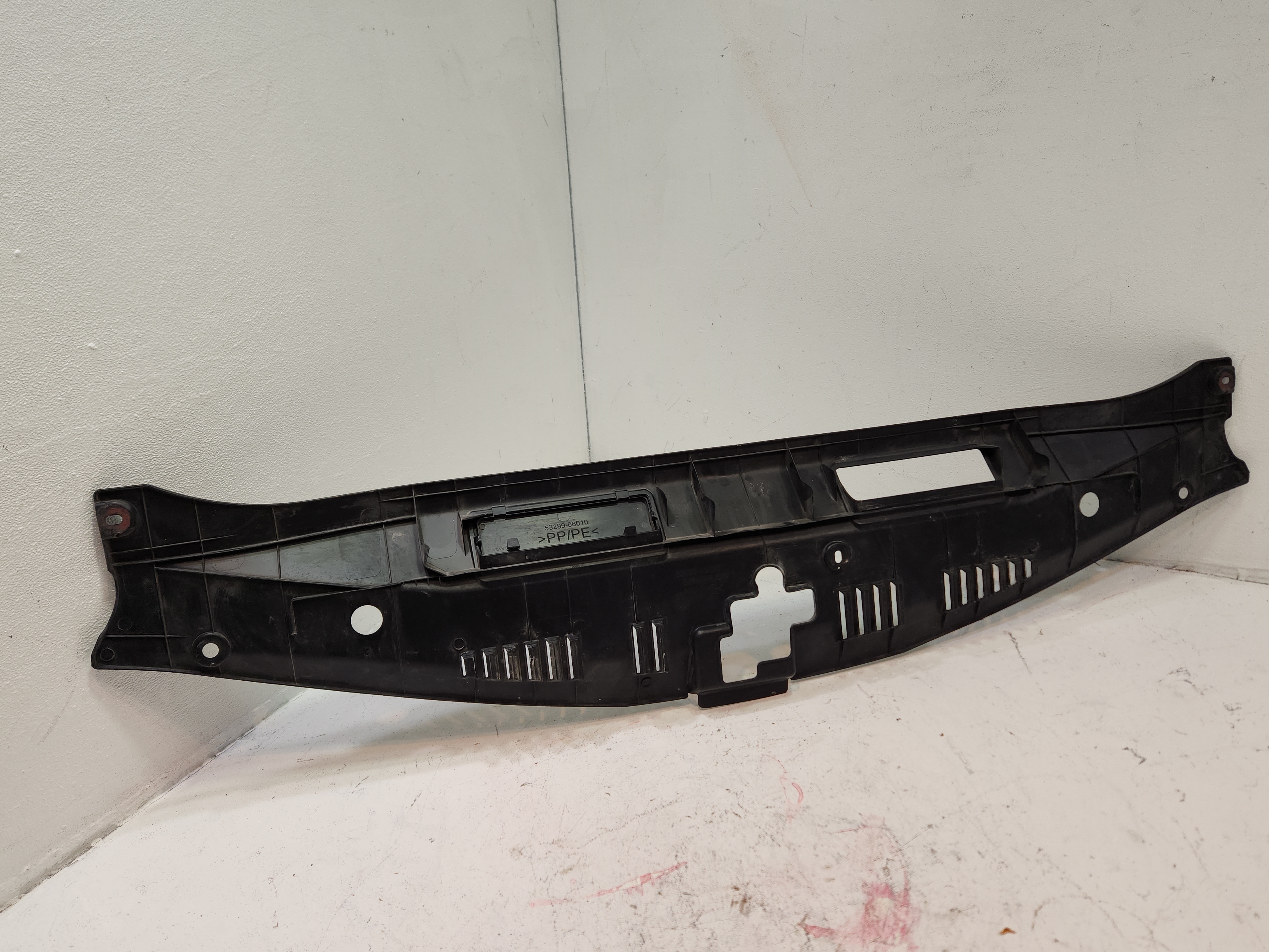 TOYOTA CAMRY Radiator Core Access Upper Sight Shield Cover Panel OEM 2018-2024