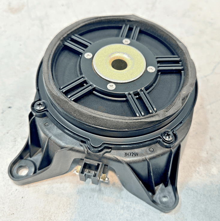 Rear Left Side Door Sound Speaker Mercedes W222 S550 2014-2017 OEM