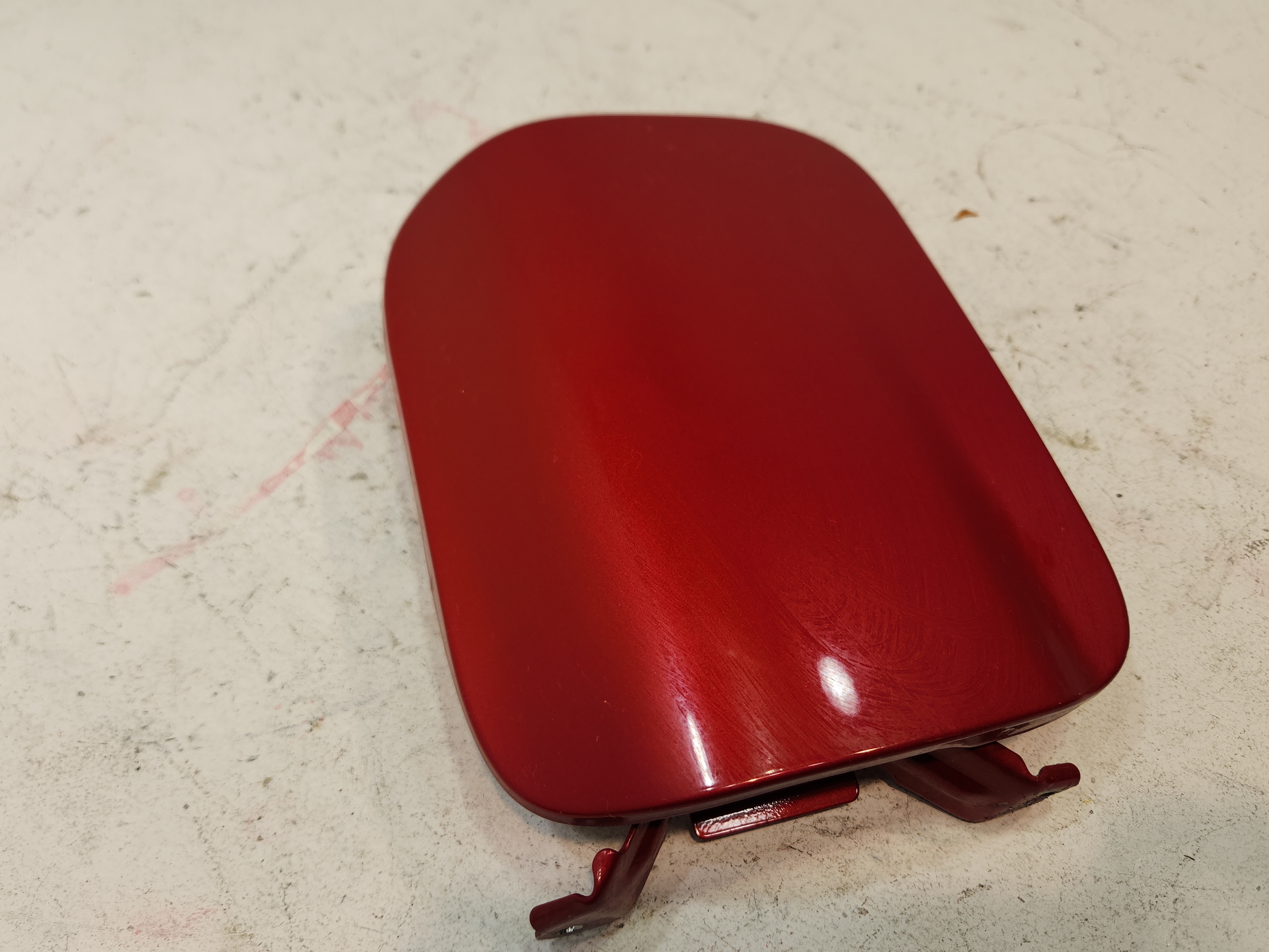 2018 - 2024 TOYOTA CAMRY XSE REAR FUEL FILLER TANK DOOR COVER OEM RED_2SC