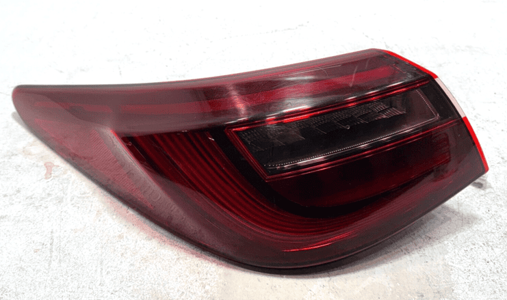 2019 INFINITI Q50 REAR LEFT DRIVER SIDE OUTER TAILLIGHT LIGHT LAMP OEM