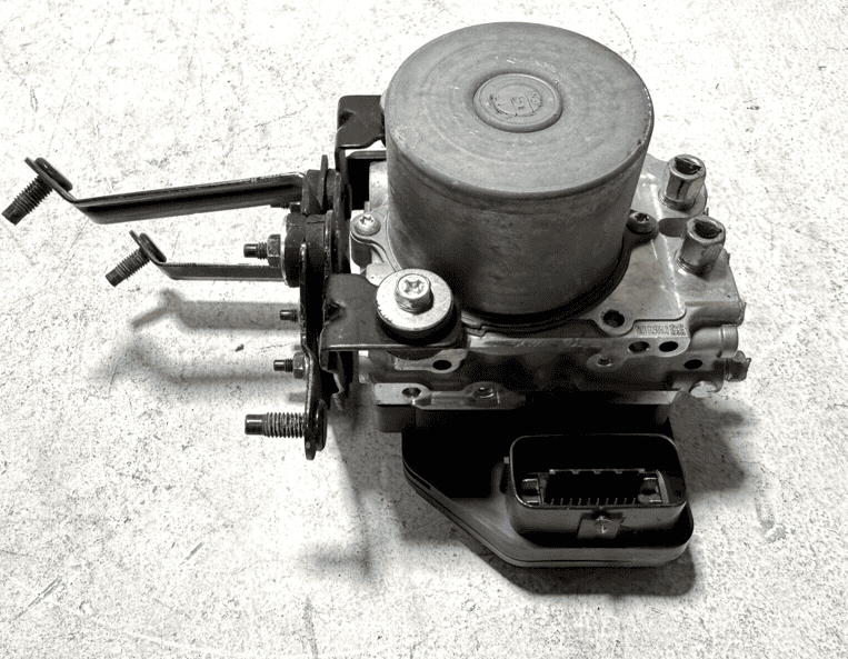 2018-2020 Infiniti Q50 ABS Pump Control Module Assembly OEM