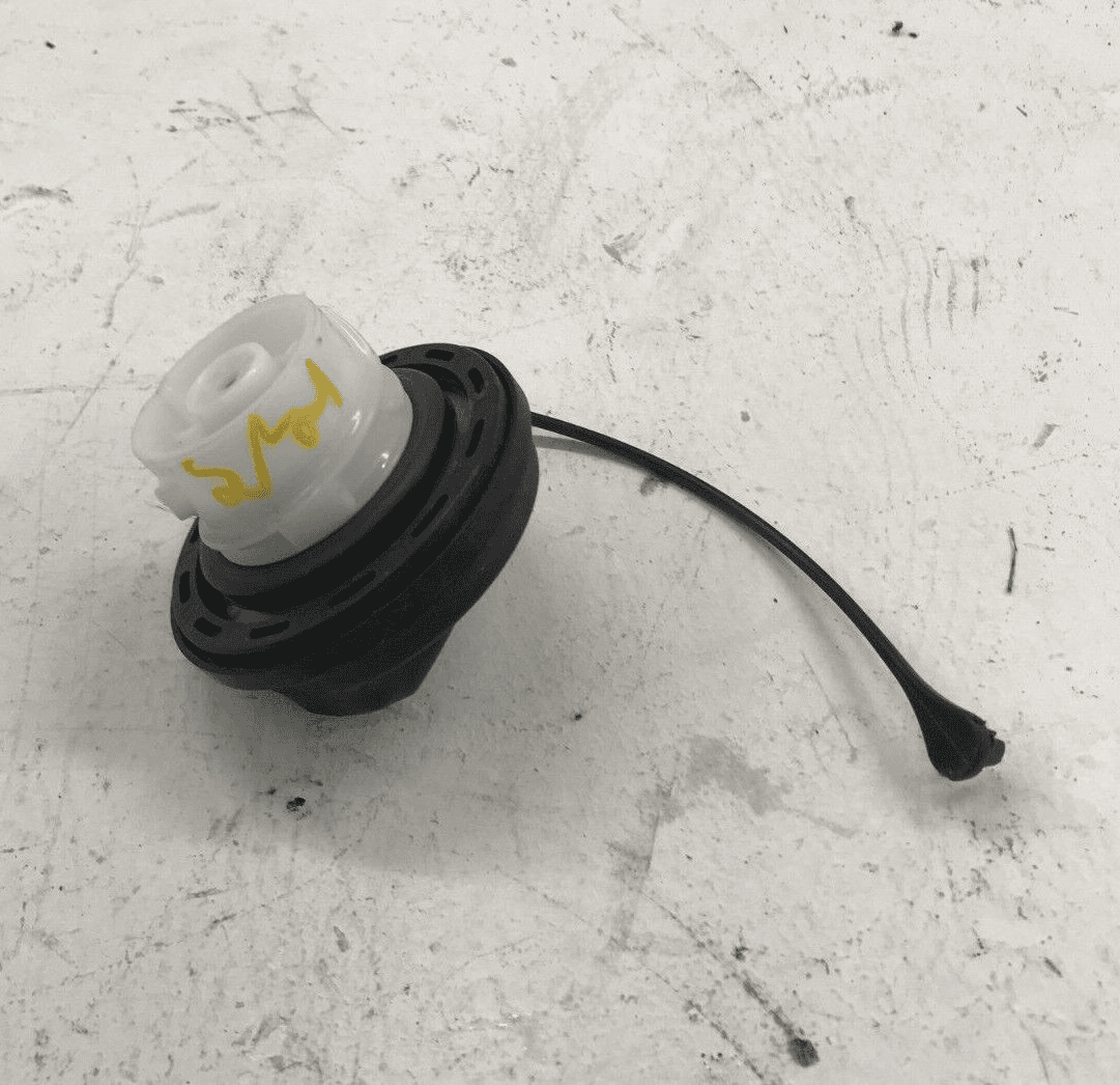 GENUINE OEM 310103L600 Fuel Tank Gas Cap For Hyundai Elantra 16-20