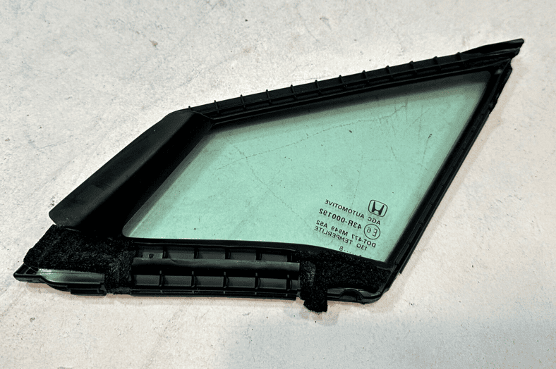 2016-2022 Honda Pilot Front Right Passenger Door Window Vent Glass OEM