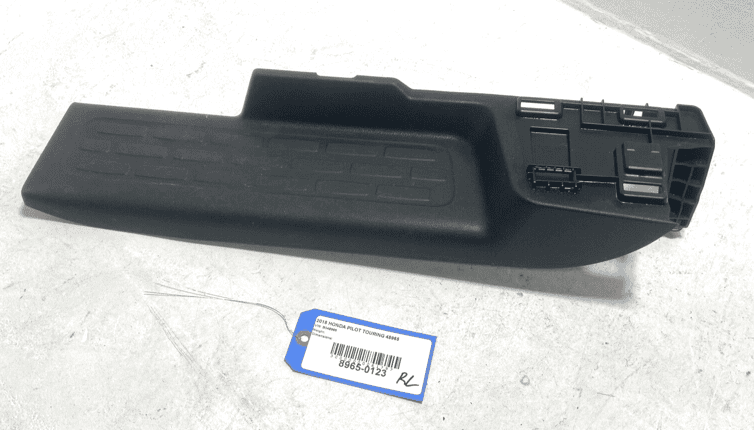 2016-2022 HONDA PILOT DOOR SILL SCUFF PLATE COVER PANEL REAR LEFT SIDE OEM