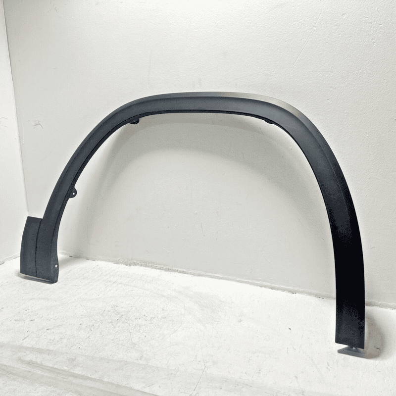 2018-2020 VOLKSWAGEN ATLAS VW FRONT RIGHT PASSENGER WHEEL ARCH MOLDING OEM