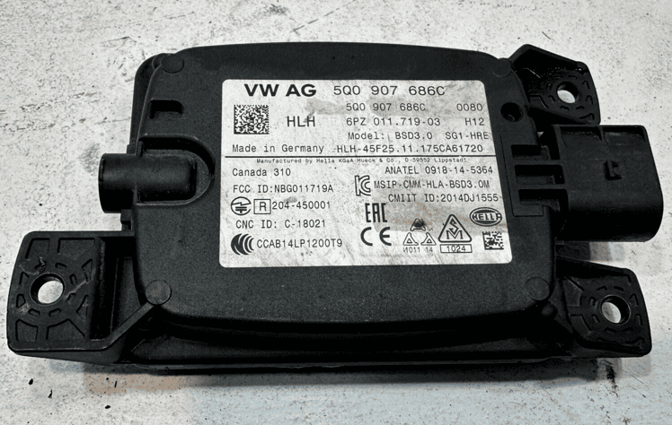 2018-2020 Volkswagen Atlas Rear Right Side Blind Spot Radar Module OEM