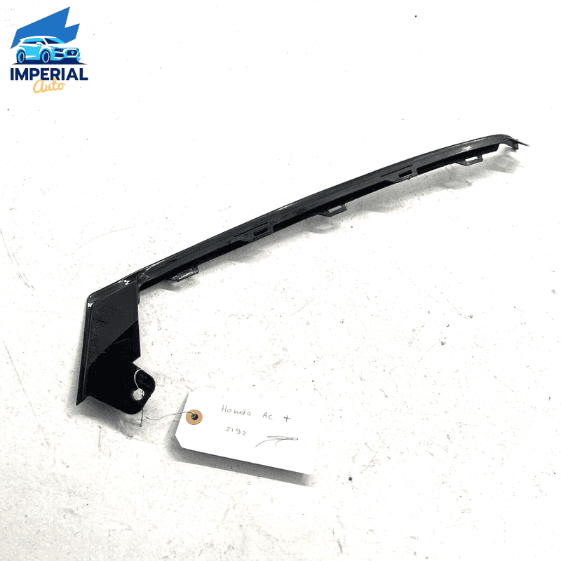 18-20 HONDA ACCORD FRONT BUMPER GRILLE LEFT SIDE LOWER BEZEL MOLDING OEM