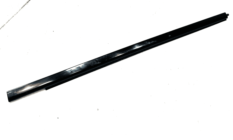 2017-2022 Jeep Grand Cherokee Front Left Driver Door Window Belt Molding OEM