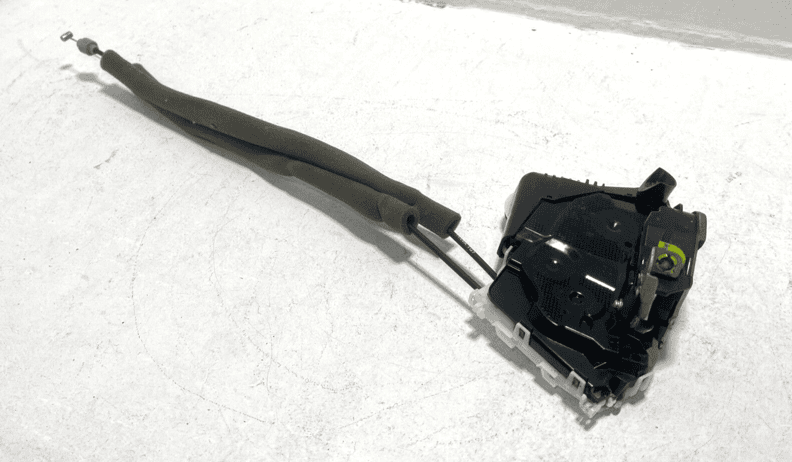 HONDA PILOT  2016-2022 FRONT DRIVER SIDE DOOR LOCK LATCH ACTUATOR & CABLES OEM