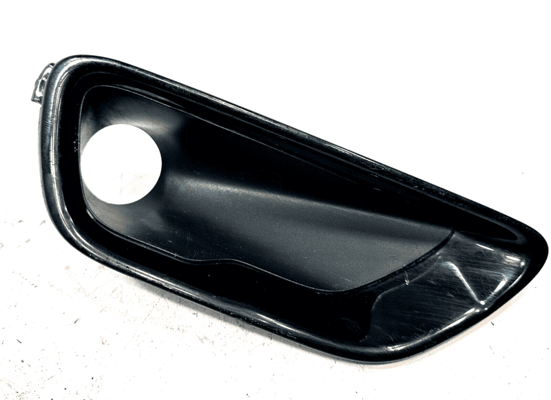 2016-2022 Jeep Grand Cherokee Front Right Passenger Side Fog Lamp Bezel Trim OEM