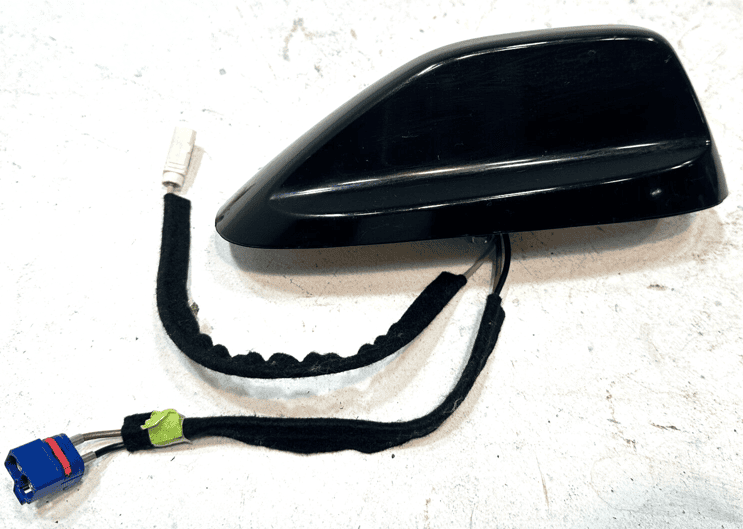 JEEP GRAND CHEROKEE ROOF EXTERIOR SHARK FIN ANTENNA MODULE & COVER OEM 2014-2021
