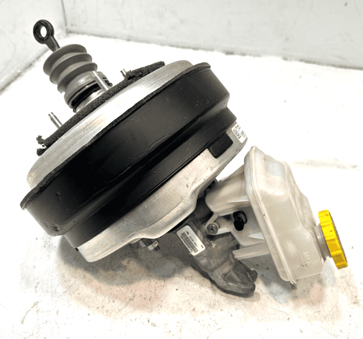 2016-2021 JEEP GRAND CHEROKEE BRAKE BOOSTER & MASTER CYLINDER & RESERVOIR OEM