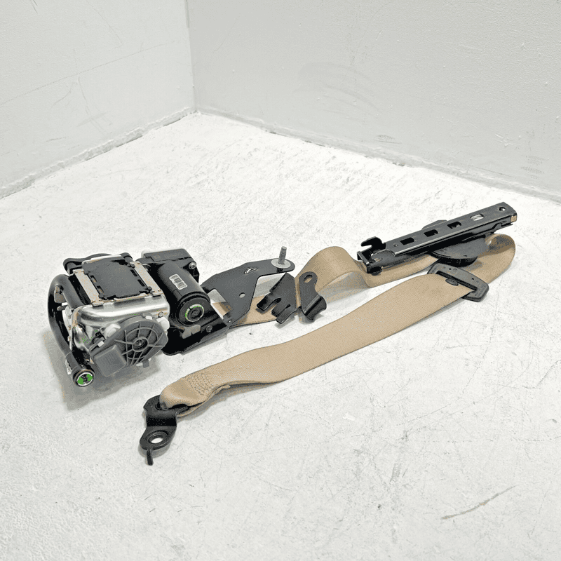 2013-2016 MERCEDES E350 FRONT LEFT DRIVER SEAT BELT SEATBELT RETRACTOR OEM