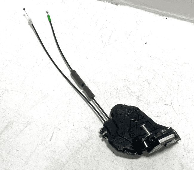 TOYOTA CAMRY XSE REAR LEFT DRIVER SIDE DOOR LOCK LATCH ACTUATOR 2018 - 2024 OEM