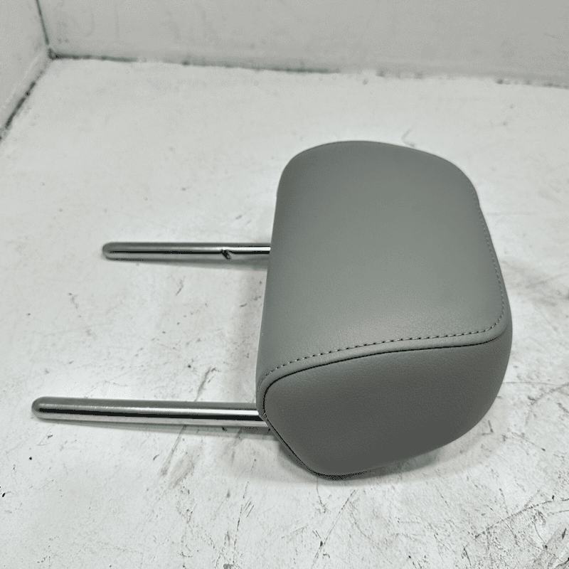 2013 - 2016 AUDI A4 AR REAR LEFT OR RIGHT SIDE SEAT HEADREST HEAD REST OEM 1PCS