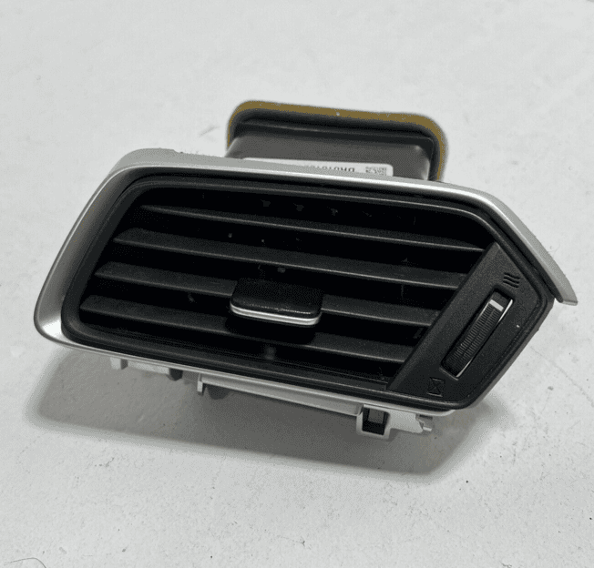 HONDA ACCORD INSTRUMENT PANEL DASH OUTER DRIVER SIDE AIR VENT GRILLE OEM 2018-22