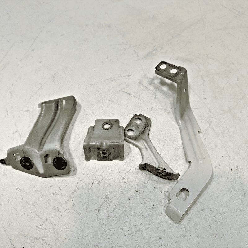 2019-2024 VOLKSWAGEN JETTA FRONT PASSENGER SIDE FENDER SUPPORT SET BRACKET OEM