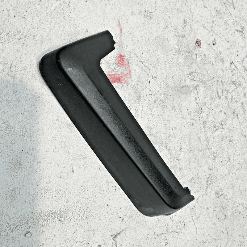 2019-2024 VOLKSWAGEN JETTA REAR LEFT DRIVER SIDE INNER TAILLIGHT ACCES COVER OEM