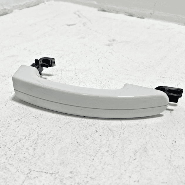 2012-2018 FORD FOCUS REAR LEFT OR RIGHT DOOR EXTERIOR OUTER HANDLE OEM WHITE YZ